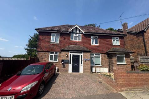 Click to visit Rightmove listing