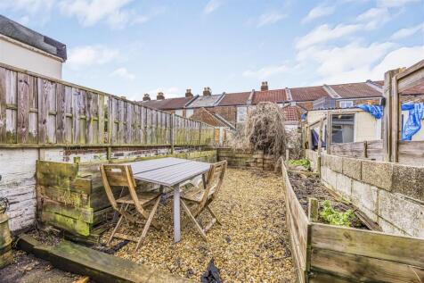 115 Londesborough Road, Southsea-PorticoMarketing-