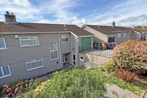 Bearsdown Road 39 - Front.jpg