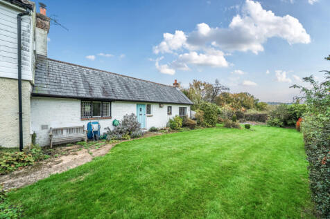 1366042-4-68efd46...