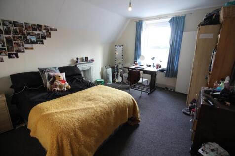 Ruthin Gardens, Cathays photo 4