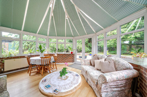 1327126-10-687faa...