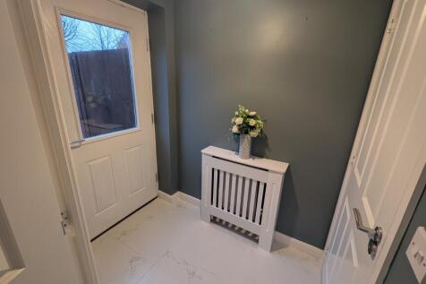 PXL_20251208_1429108