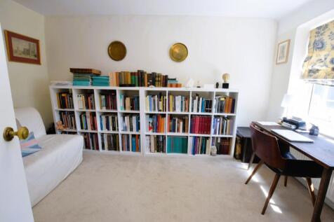 Bedroom 2 (First Floor)