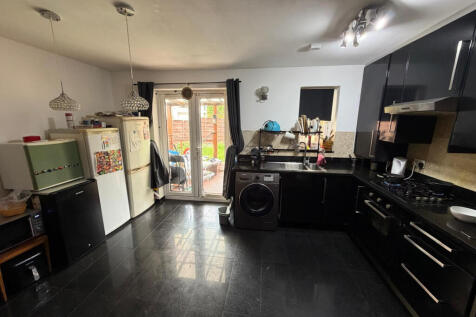 Hasper Avenue,  Manchester, M20 photo 3