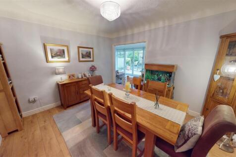 St. Marys Avenue Dining Room