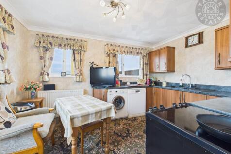 Kitchen/Breakfast Rm