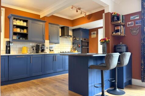 Superb Breakfast Kitchen 070