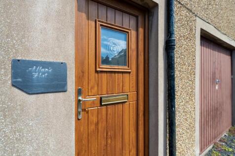 allan's_flat_kirk_yetholm-4.jpg