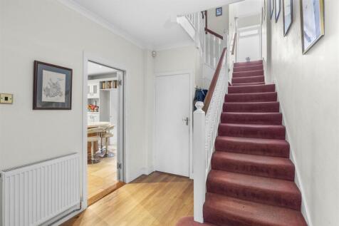 25 Marlow Rd, HP11 1TA-21.jpg