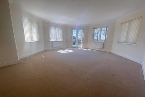 Hexagonal shaped lou