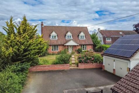 4 Bedroom Detached Home for Sale