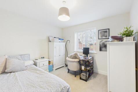 41 Woodland Road Photos (11).jpg