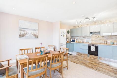 Cromwell Quay, Shore Street, Dunbar, East Lothian, EH42 photo 3
