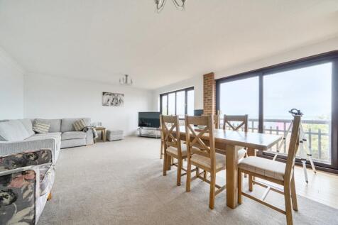 Coast Drive, Greatstone, New Romney, Kent, TN28 photo 3