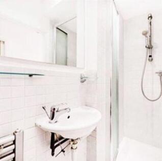 room-3-flat-2-maygood-house-n1-9qr-1064735