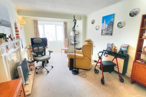 20 Lavant Court 1...