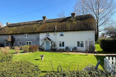 Poole, BH16 - property photo