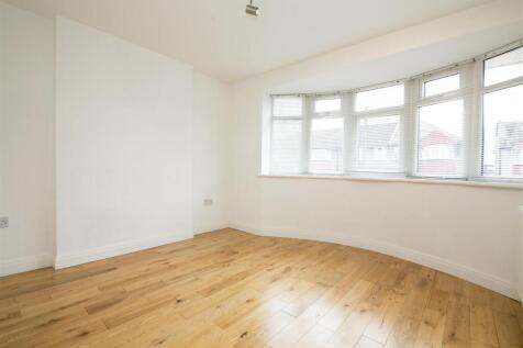 48a Churston Drive SM4 reception.jpg