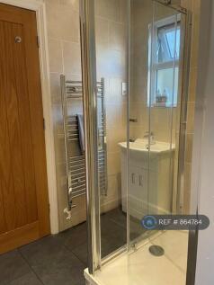 Family Shower Room