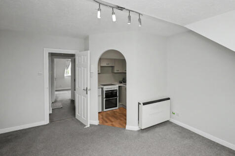 Flat 38, Rochester Drive, Watford, Hertfordshire, WD25 9BJ