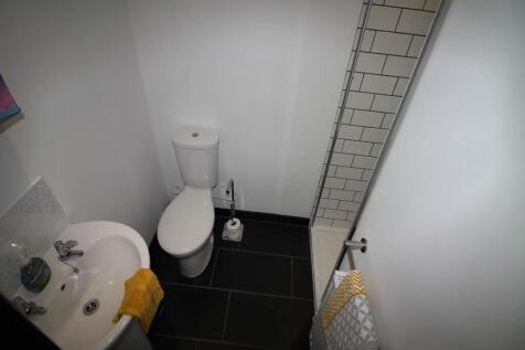 Bed 3 en-suite