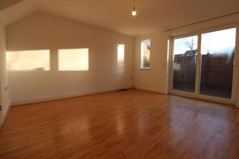 Michelbourne Close, Burgess Hill, RH15 photo 3