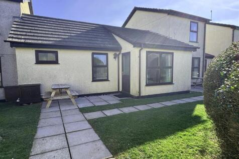St Agnes, TR5 - property photo