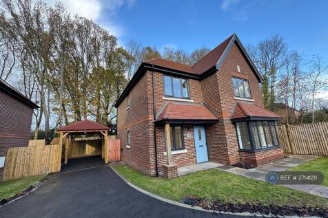 4 Hedgerows + Carport &amp; Charger