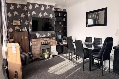 Front Lounge