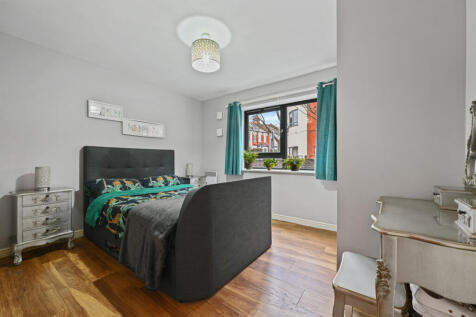 Aldborough House, Harrow, Middlesex, HA3