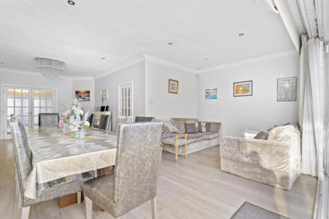 5 bed detached house for sale Park Way, London NW