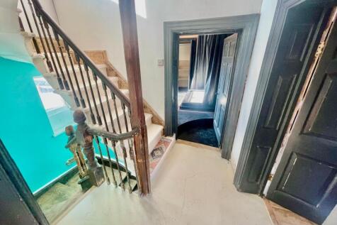 14d39799-e8ea-4cb9-9725-7636d285f586