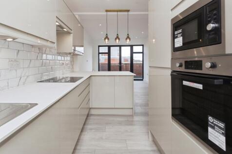 Reception/Kitchen