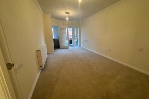 Living Room.jpg