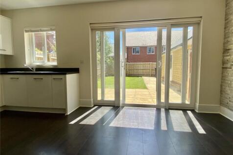 Homington Avenue, Badbury Park, Coate, Swindon, SN3 photo 5