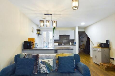 Tarring Road, Worthing, BN11 4HE photo 3