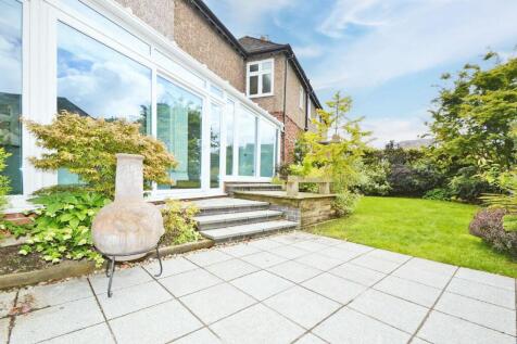 Woodfield Road 16 Garden 1.jpg