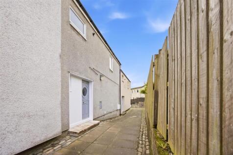 19_MELROSE_RD_CUMBERNAULD_002.JPG