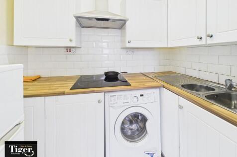 St. Heliers Road, Blackpool photo 3