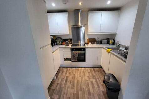 The Elms, LU1 photo 5