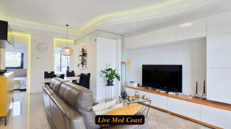 La-Zenia-Beach-II-2-835x467