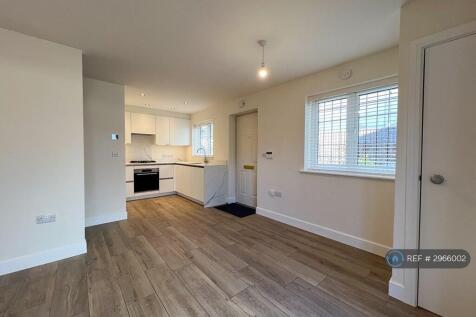 Isabel Lane, Kibworth, Leicester, LE8 photo 3