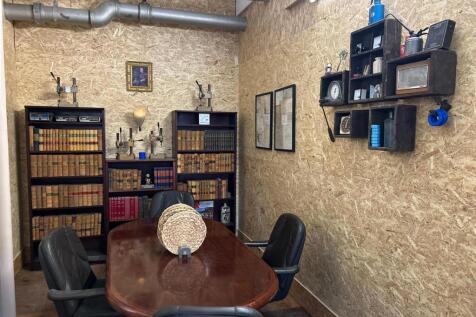 WhatsApp Image 2025-12-10 at 13.36.25 (13).jpeg