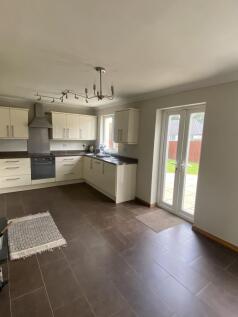 Heol Ganol, Caerphilly, Caerphilly County Borough photo 5