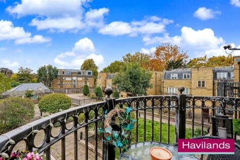 Fountain Court-6.jpg
