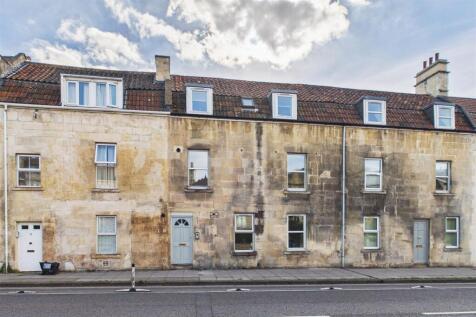 Flat 3, 13 St George's Place, City Centre, Bath BA