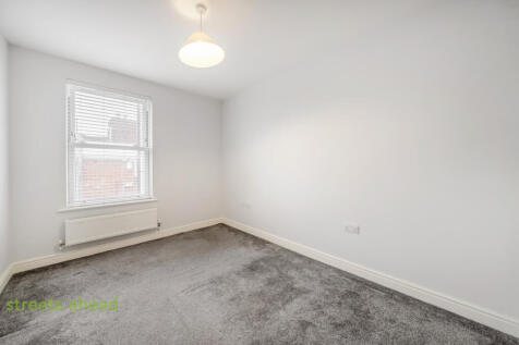 a70ca508-fd5e-412...