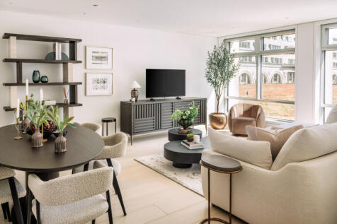Centre Point Residences Apartment 40 Two Bedroo...