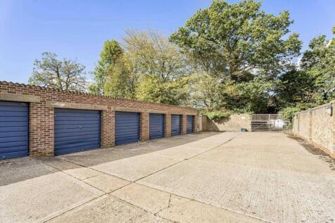 GARAGES EN-BLOC